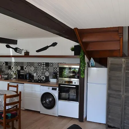 Legiteducerf 度假居 Sengouagnet