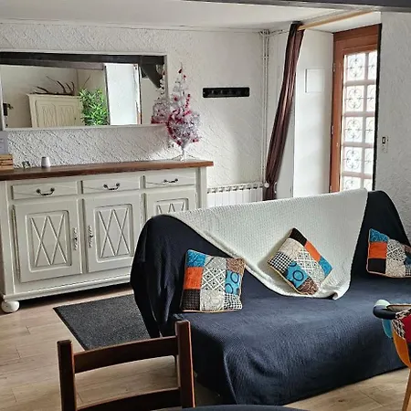 Legiteducerf 3 Etoiles Сasa de vacaciones Sengouagnet